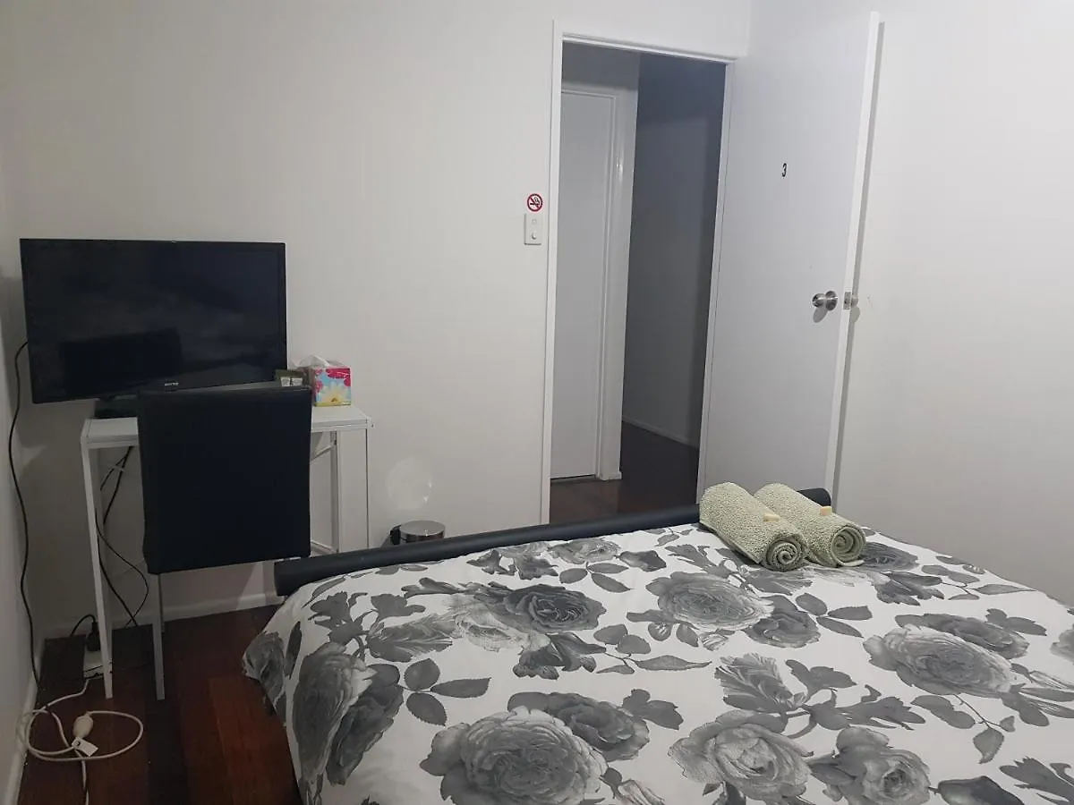 게스트하우스 Highland House 호텔 레드클리프